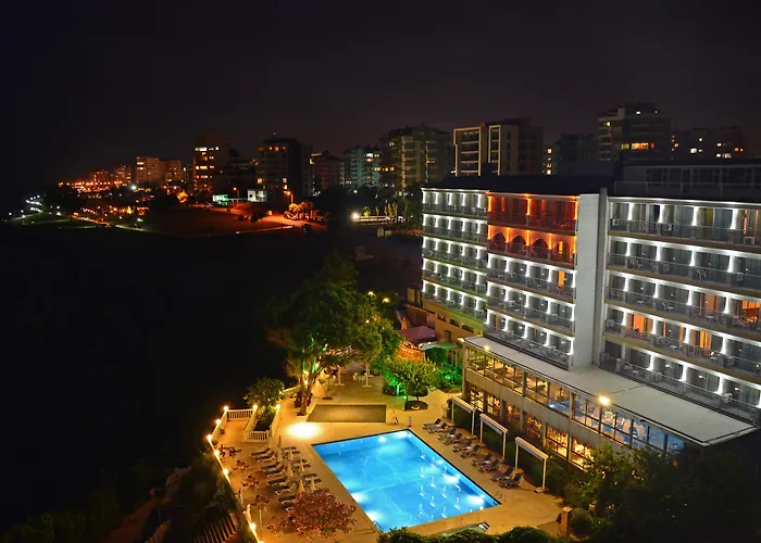 Hotel: Lara Hotel