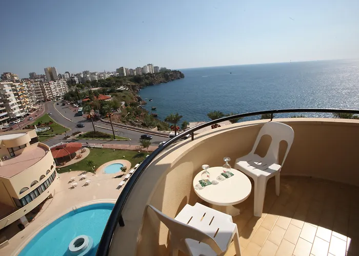 4-Sterne-Hotel: Cender Hotel